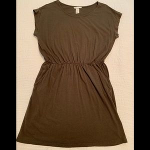 Dress H&M size M color Brown